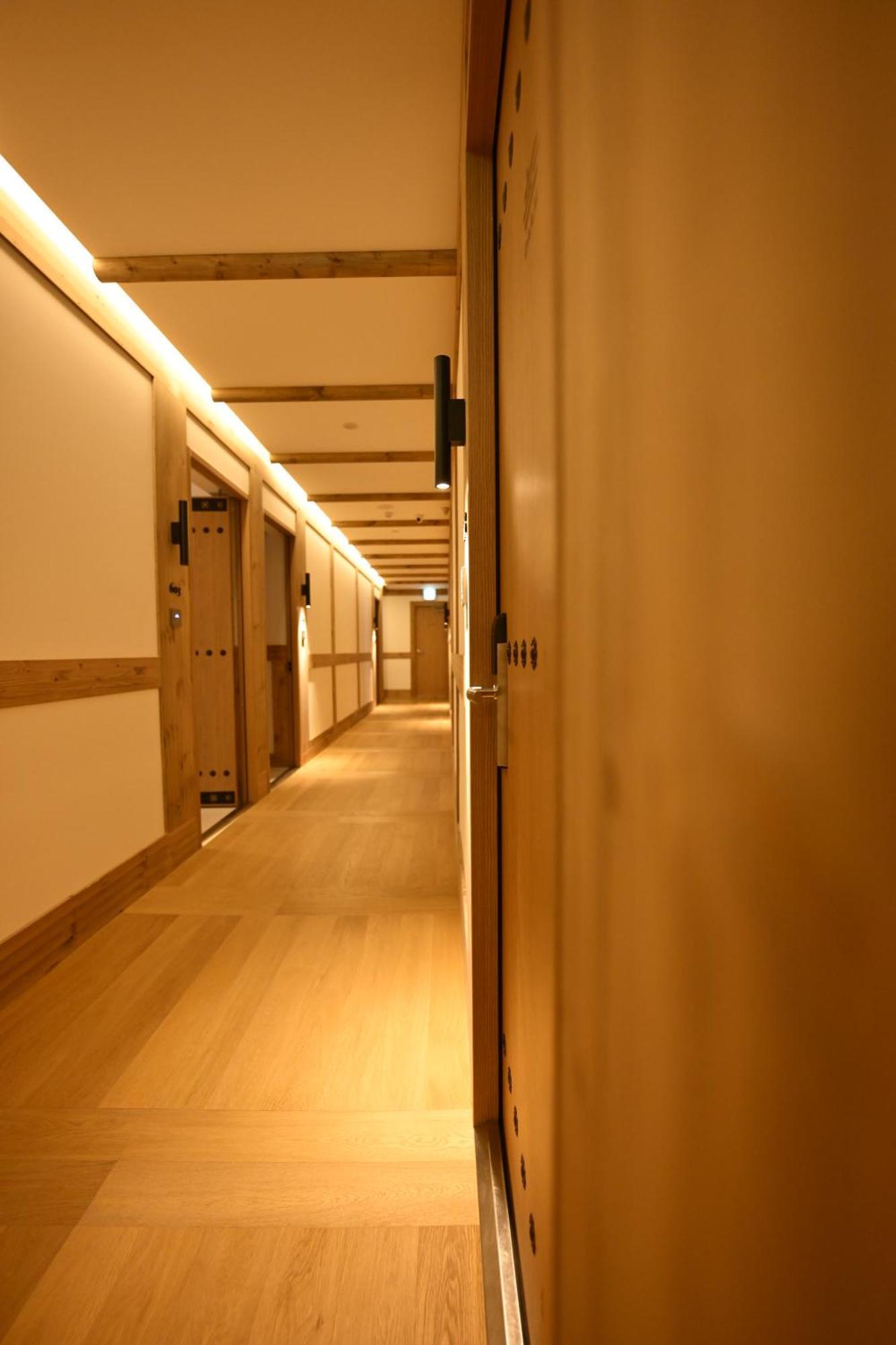 Hanok Hotel Daam Seoul Exterior photo